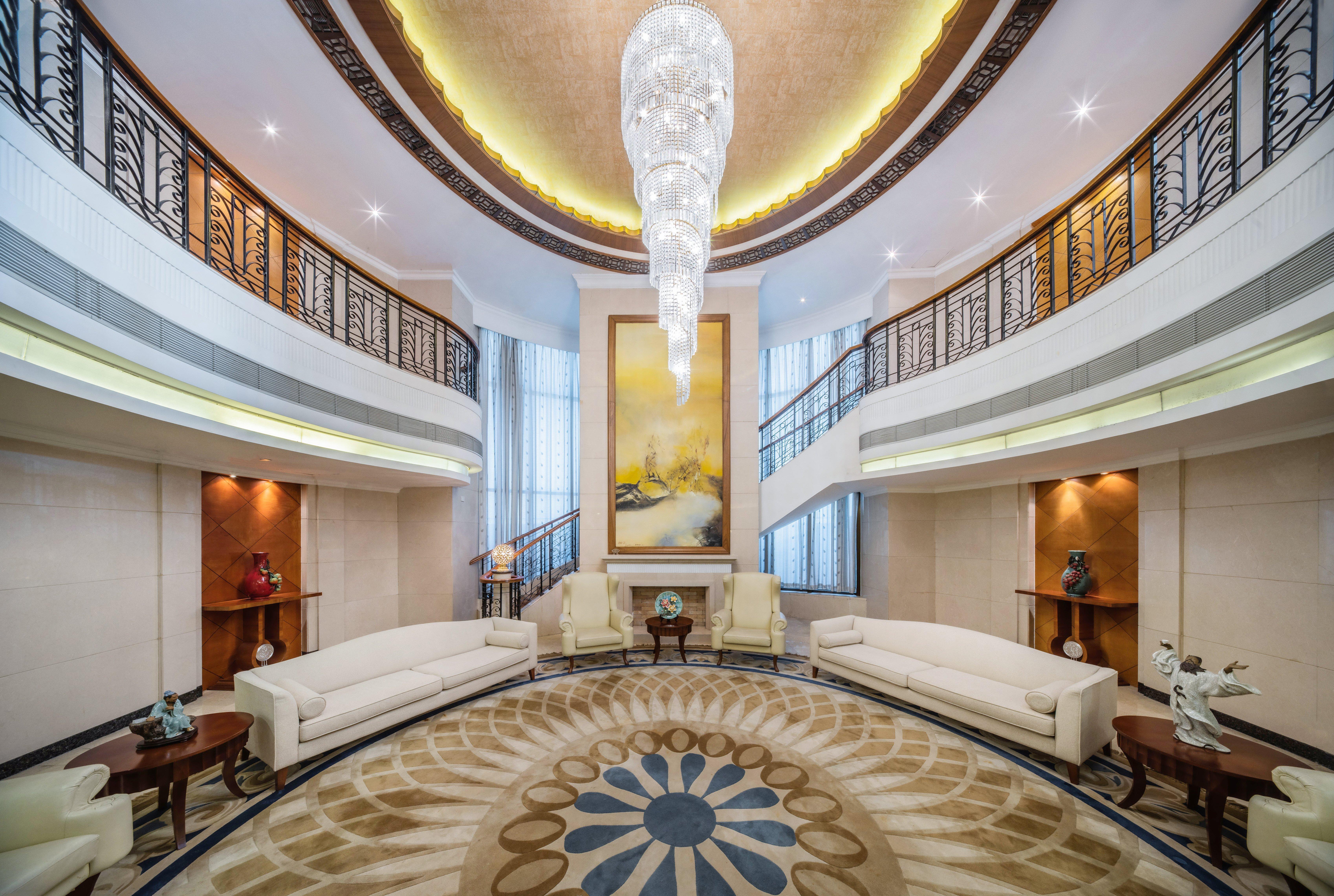 Crowne Plaza Foshan By Ihg - Canton Fair Free Shuttle Bus Exterior photo