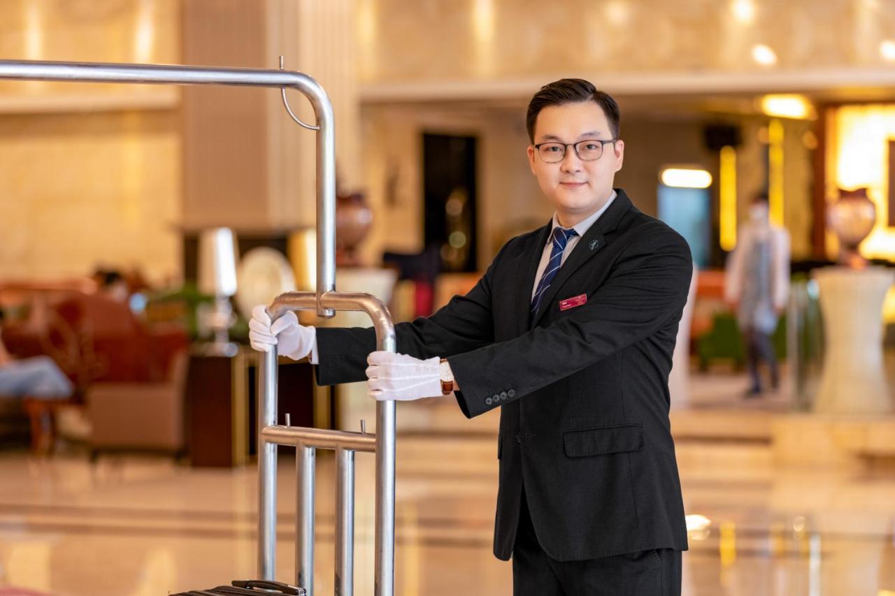 Crowne Plaza Foshan By Ihg - Canton Fair Free Shuttle Bus Exterior photo