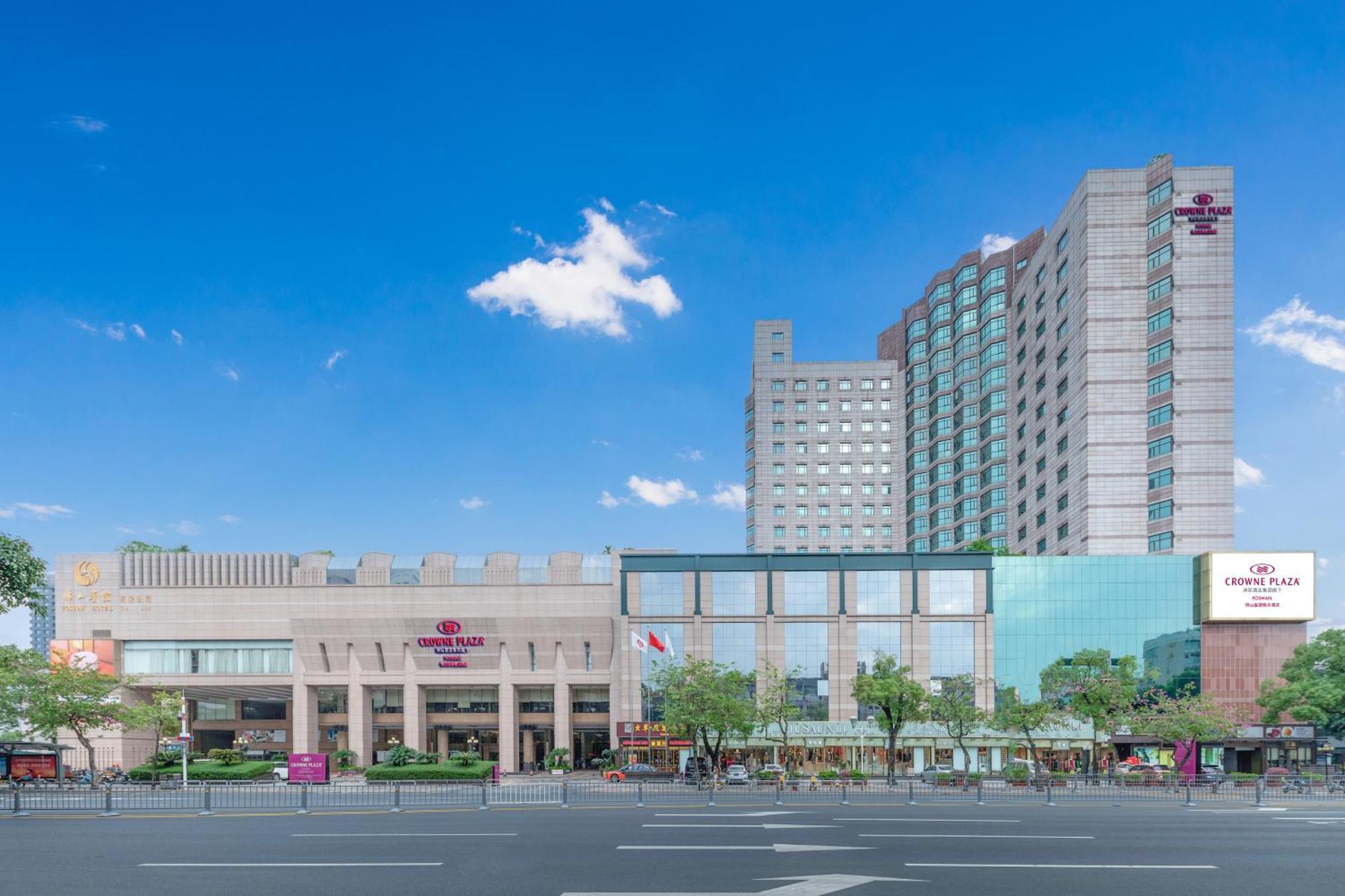Crowne Plaza Foshan By Ihg - Canton Fair Free Shuttle Bus Exterior photo